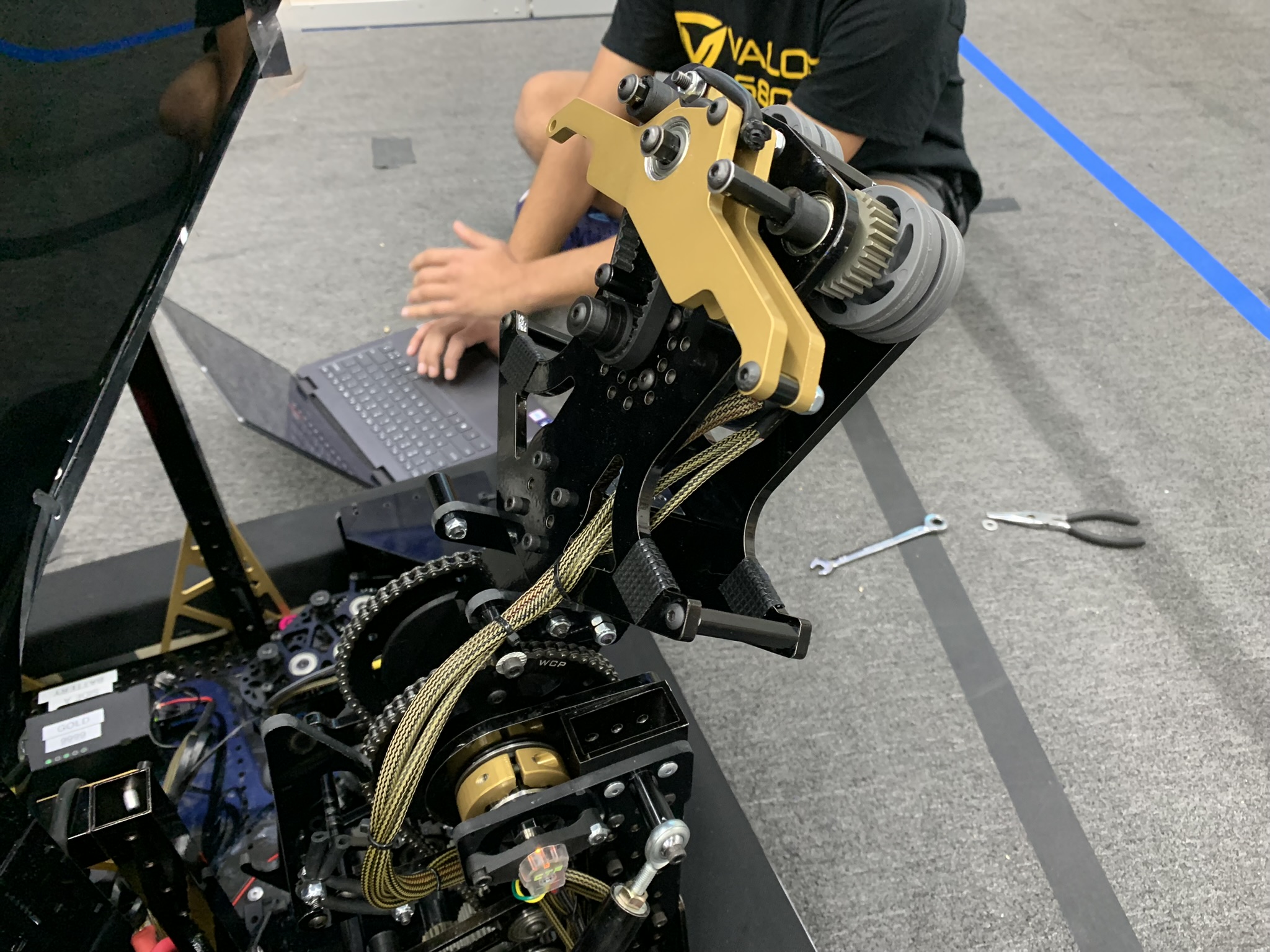 Completed climber assembly.